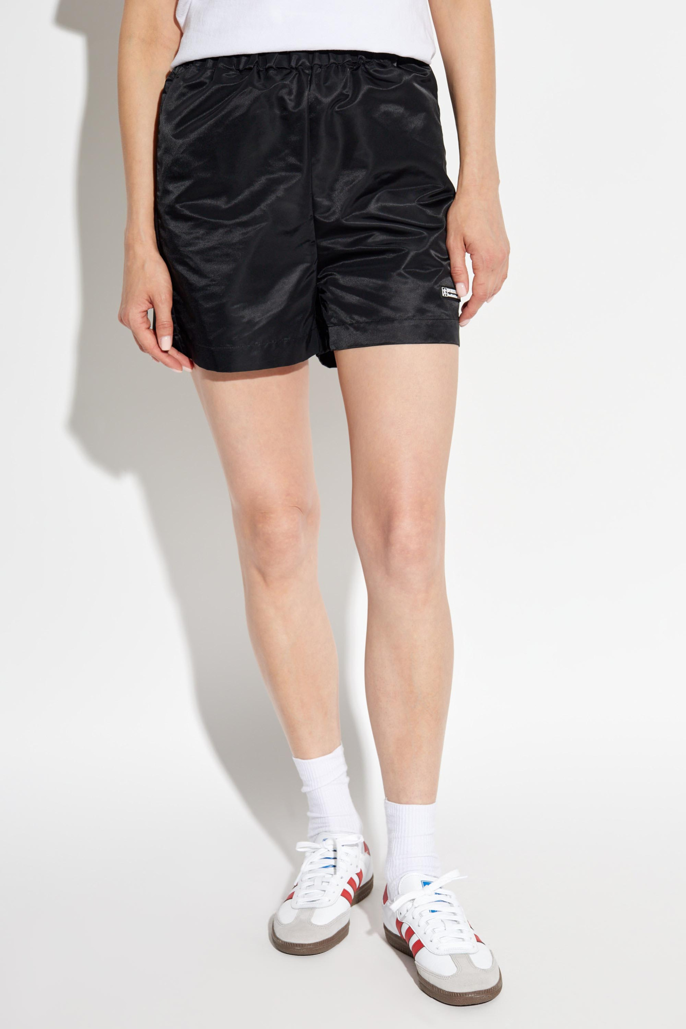 SPORTY & RICH エンフレムショツ SH845BK0 BLACK Czarny Szorty z logo Sporty & Rich - Vitkac Polska